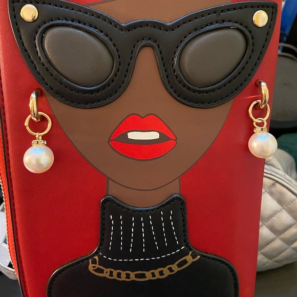 Red/Black/Brown graphic Handbag (Morph Boutique) - Picture 3 of 7